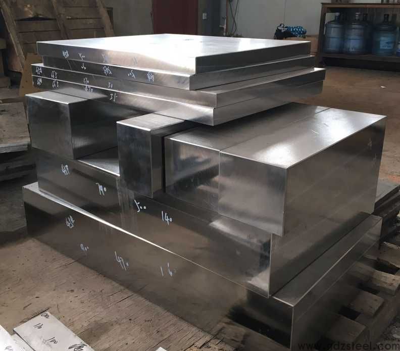 模具小斜顶用什么材质好,有斜顶模具怎么设计全自动